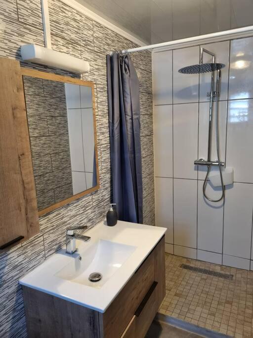 Charmant Logement A L'Ermitage Les Bains La Saline Le Bains Eksteriør bilde